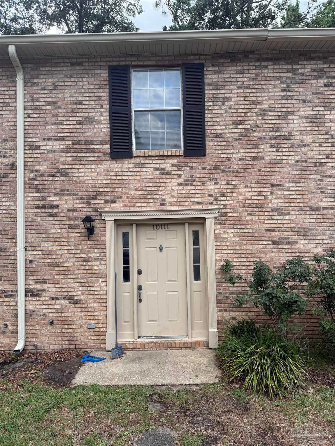 Photo of Listing #666582