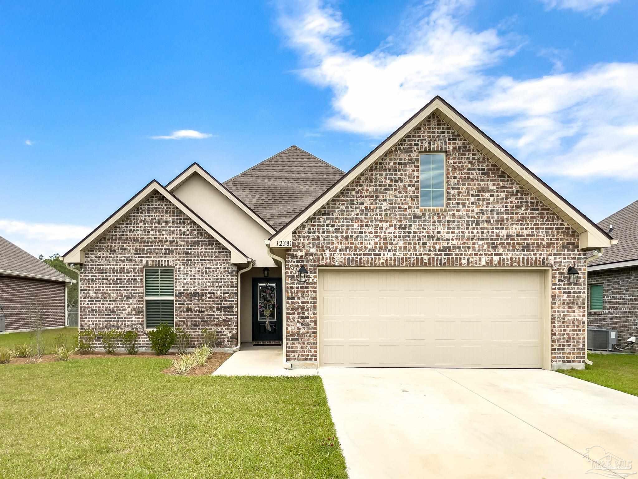 Photo of Listing #667230