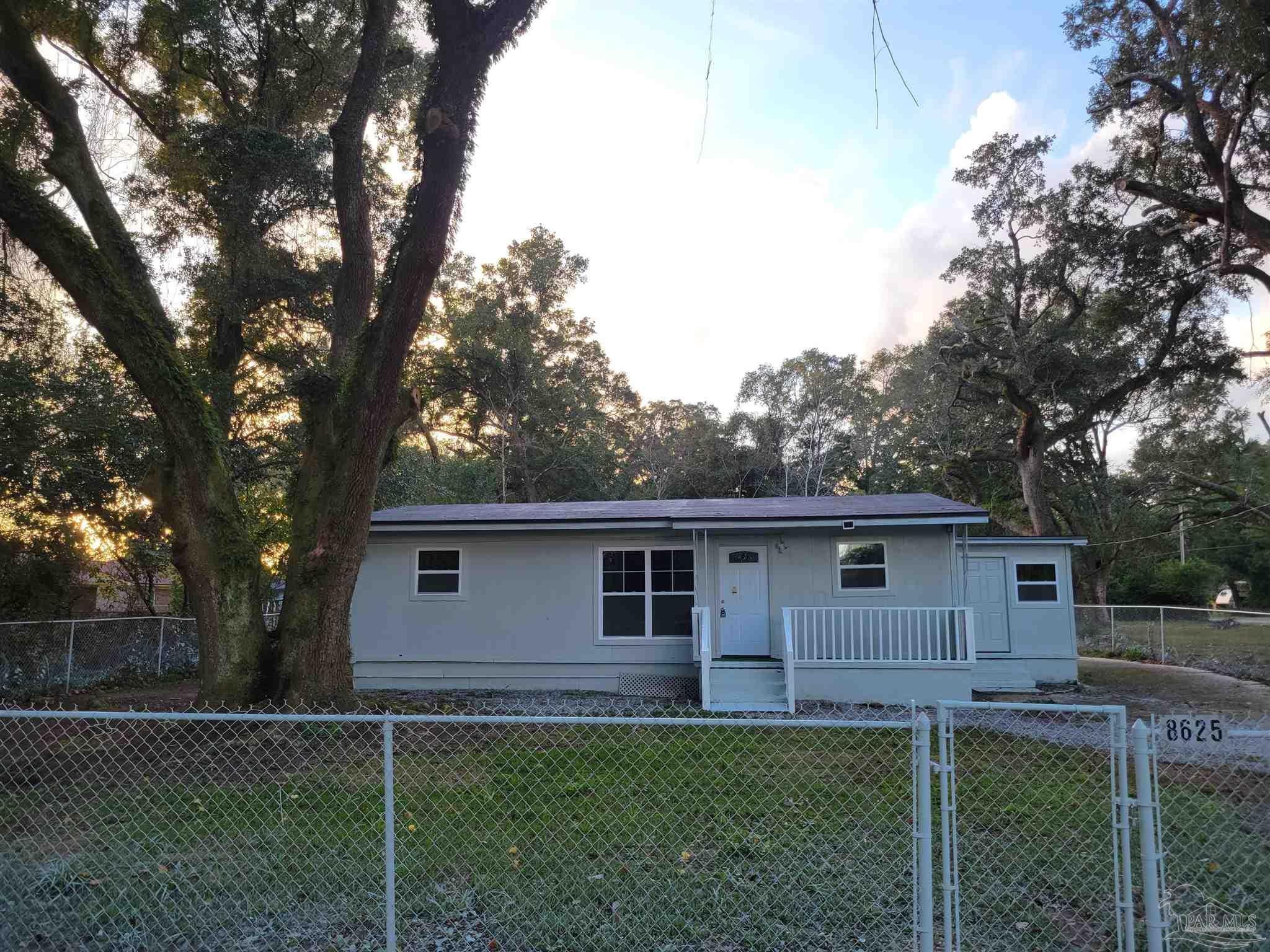 Photo of Listing #668939