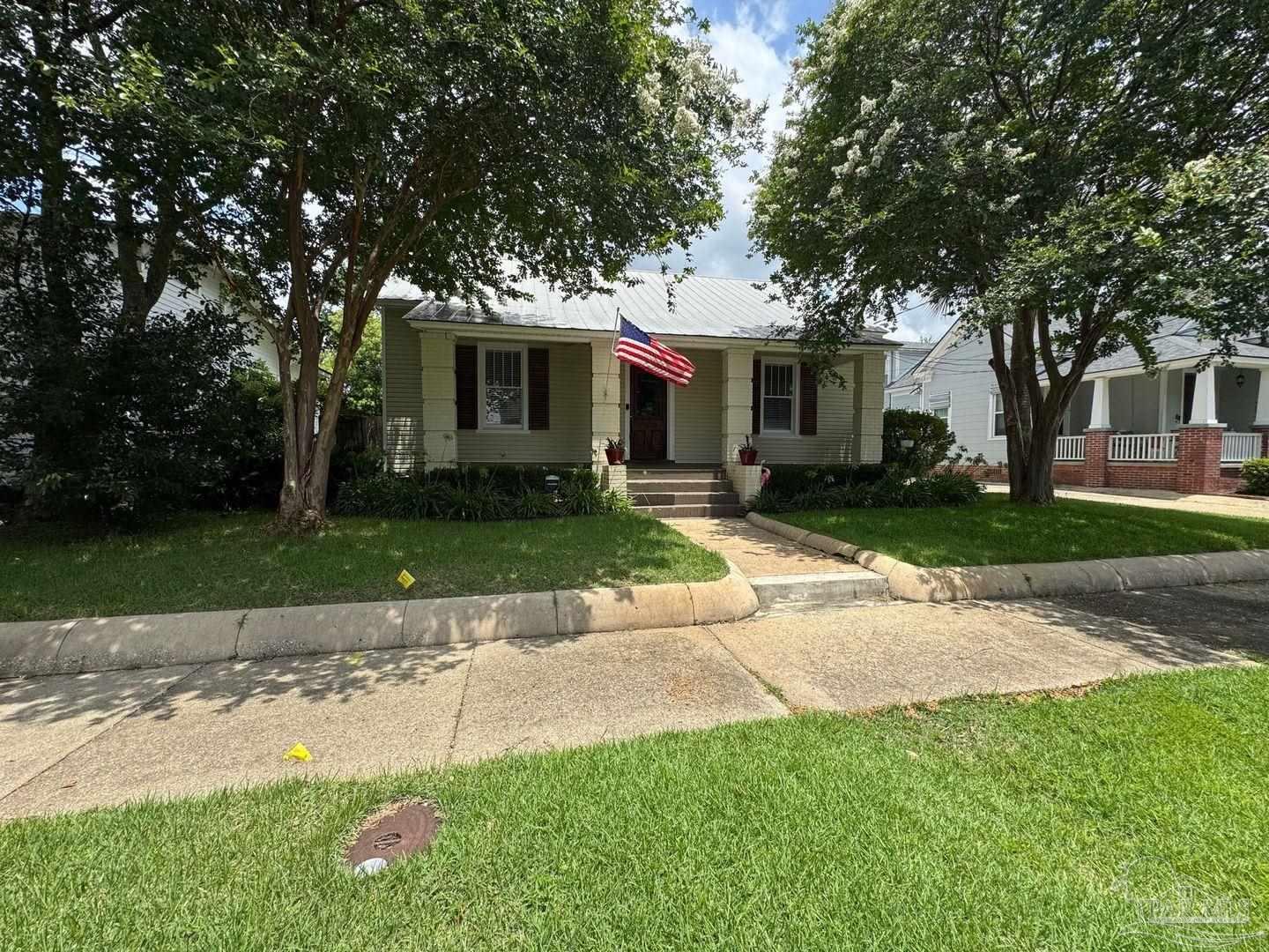 Photo of Listing #670005