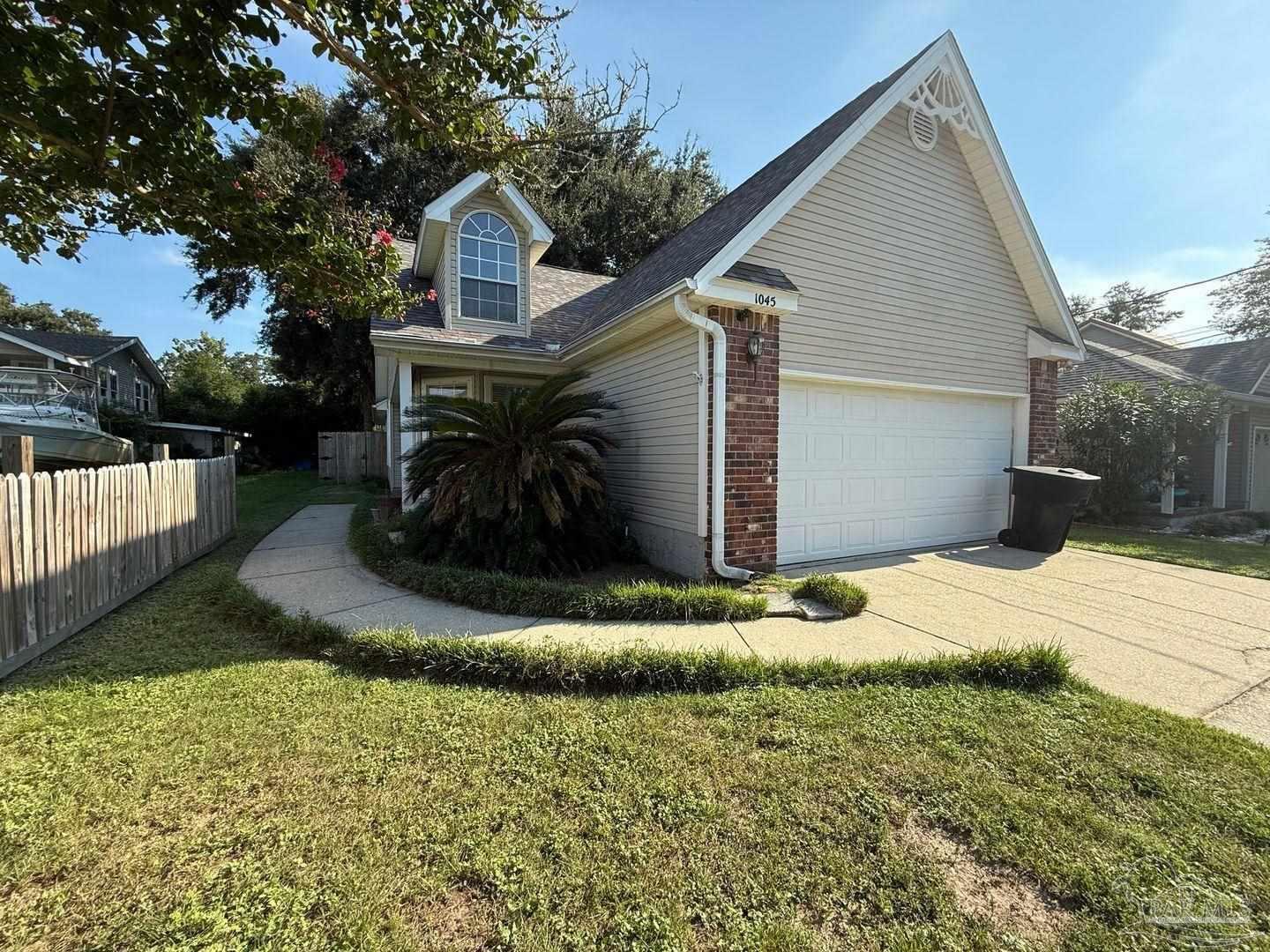 Photo of Listing #670006
