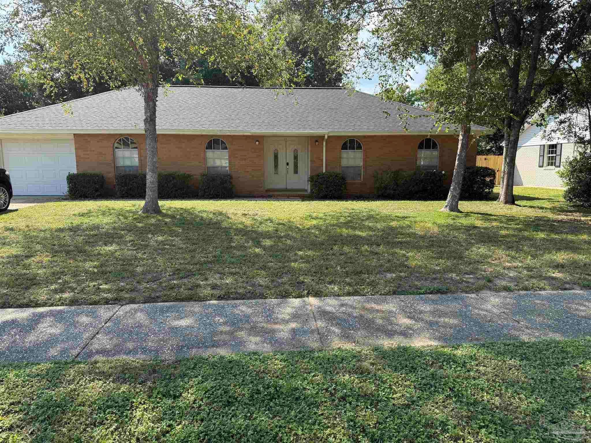 Photo of Listing #670581