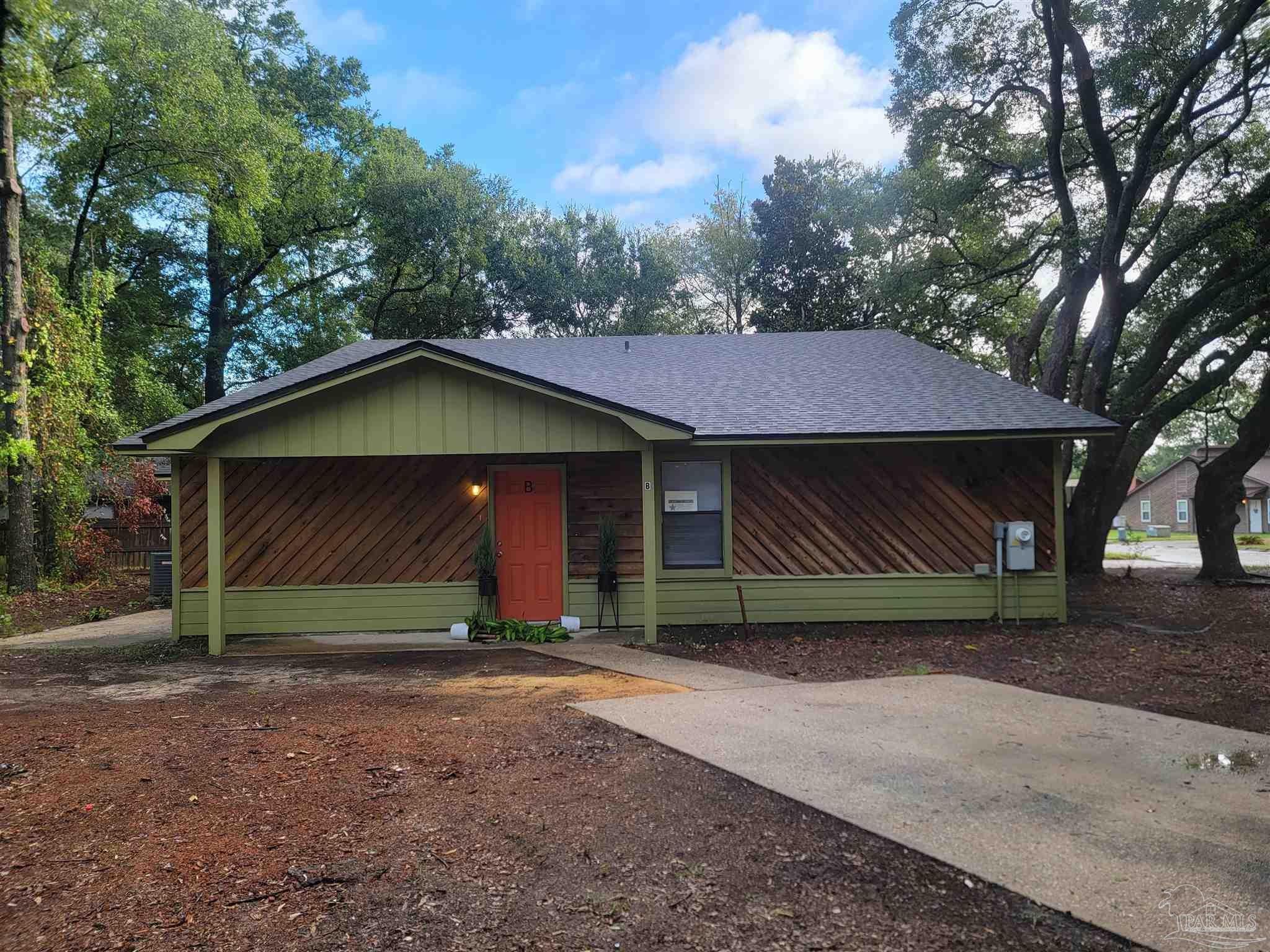 Photo of Listing #670657