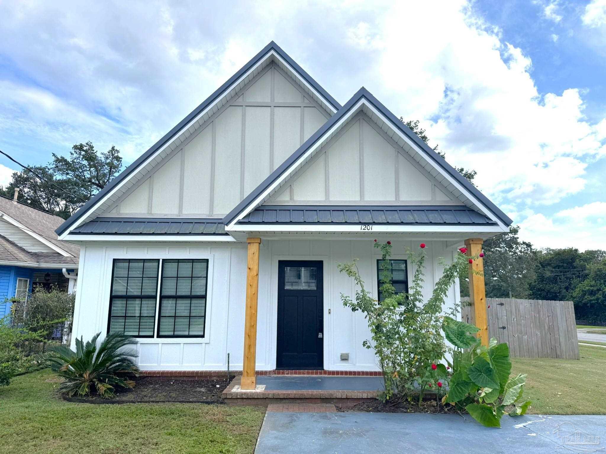 Photo of Listing #670666