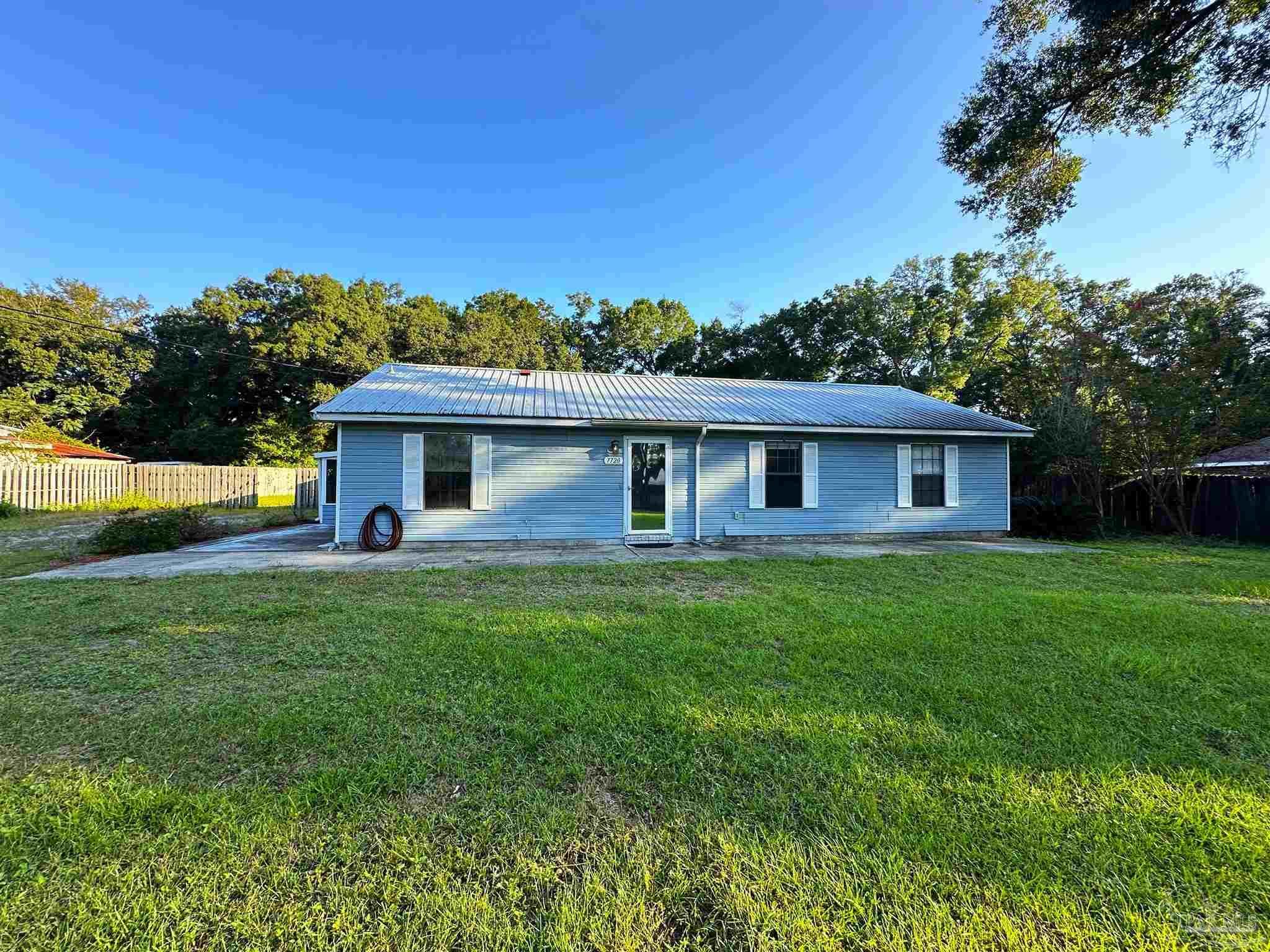 Photo of Listing #670701