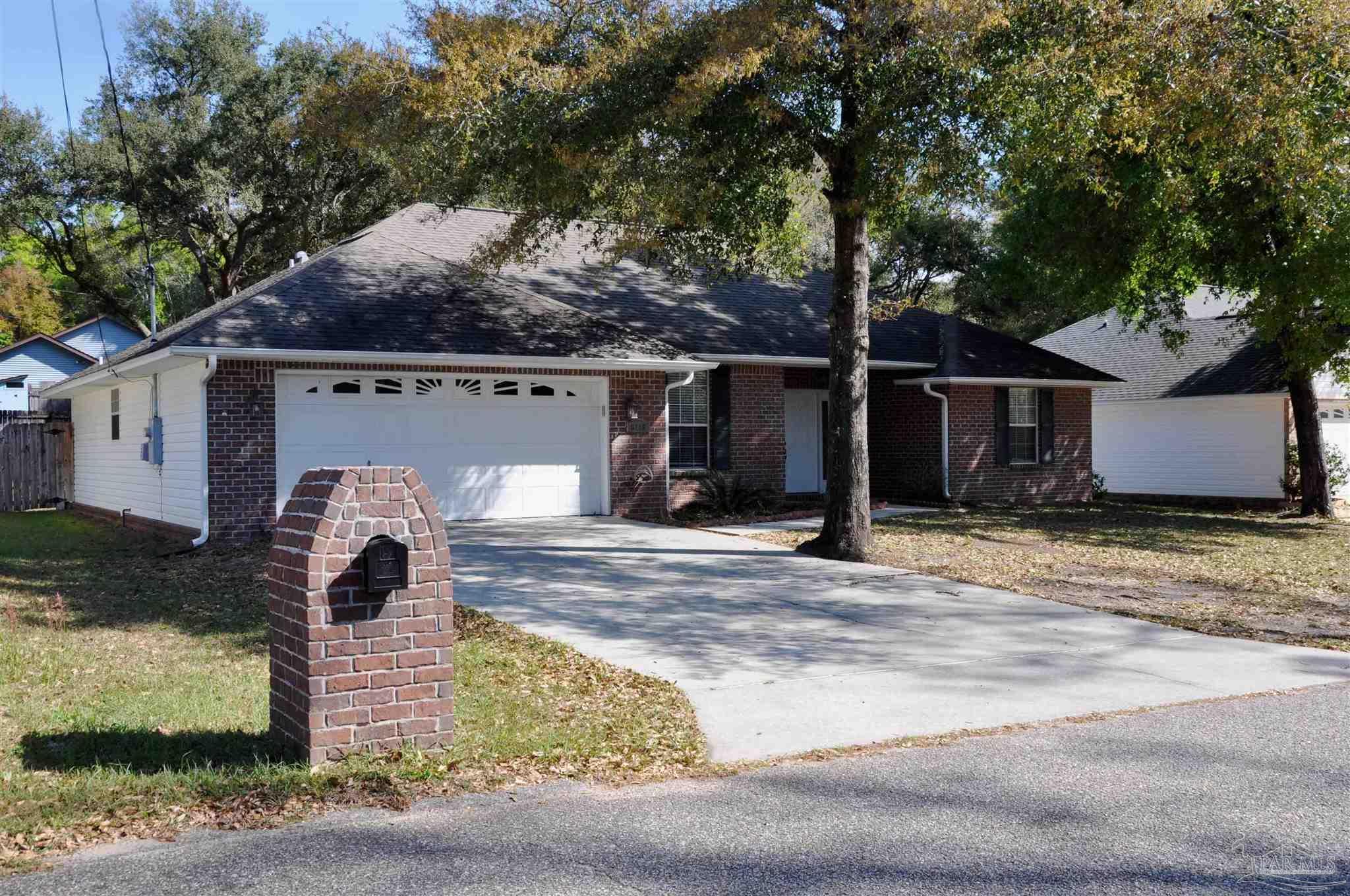 Photo of Listing #670795