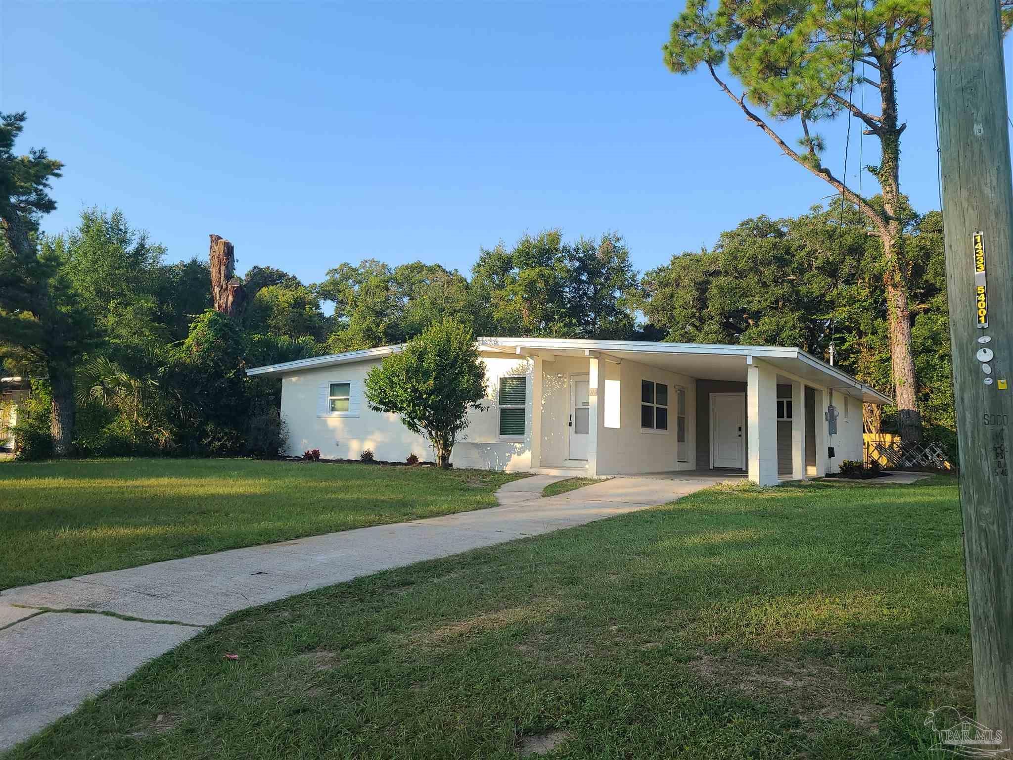 Photo of Listing #670825