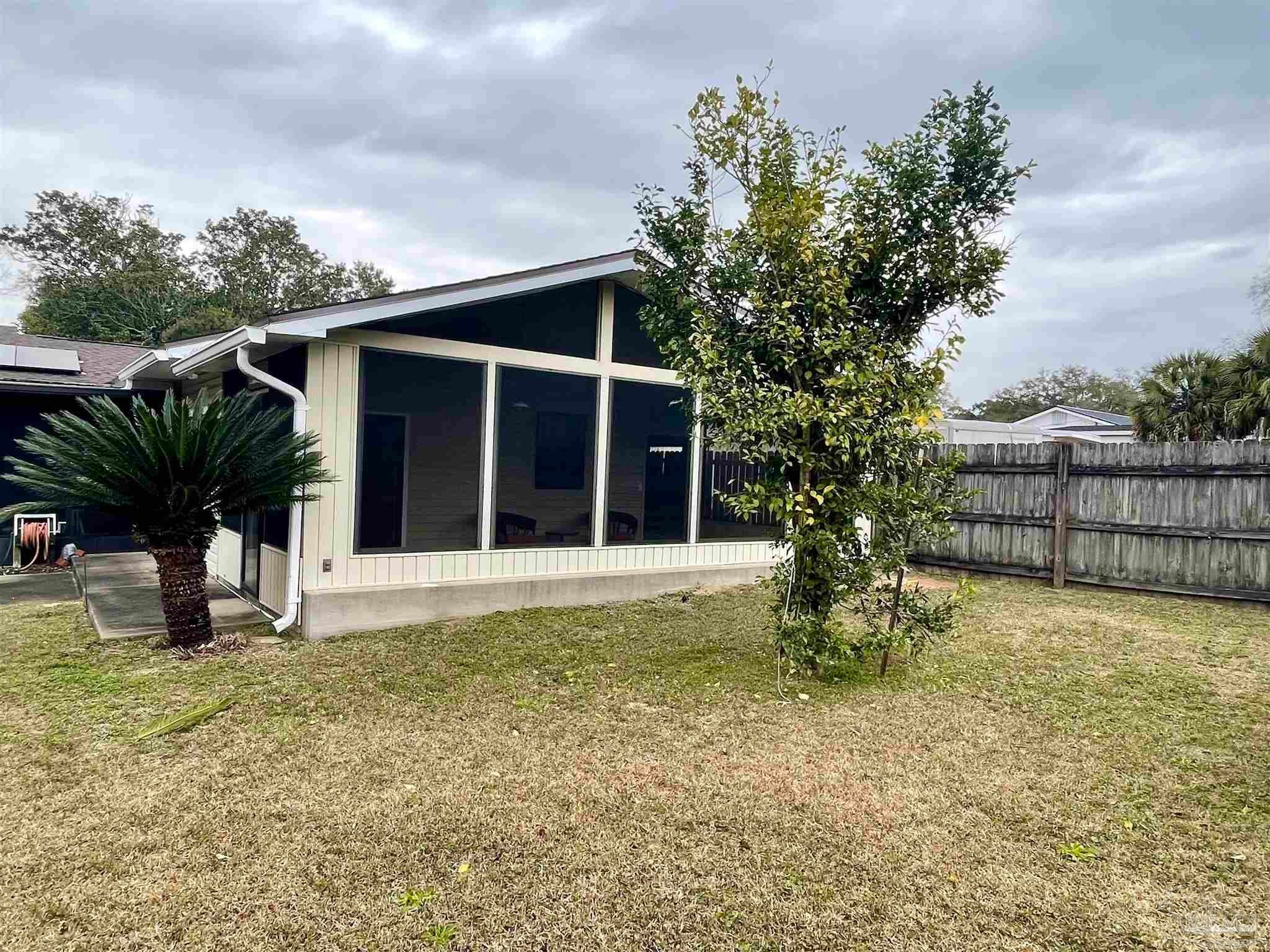 Photo of Listing #671149