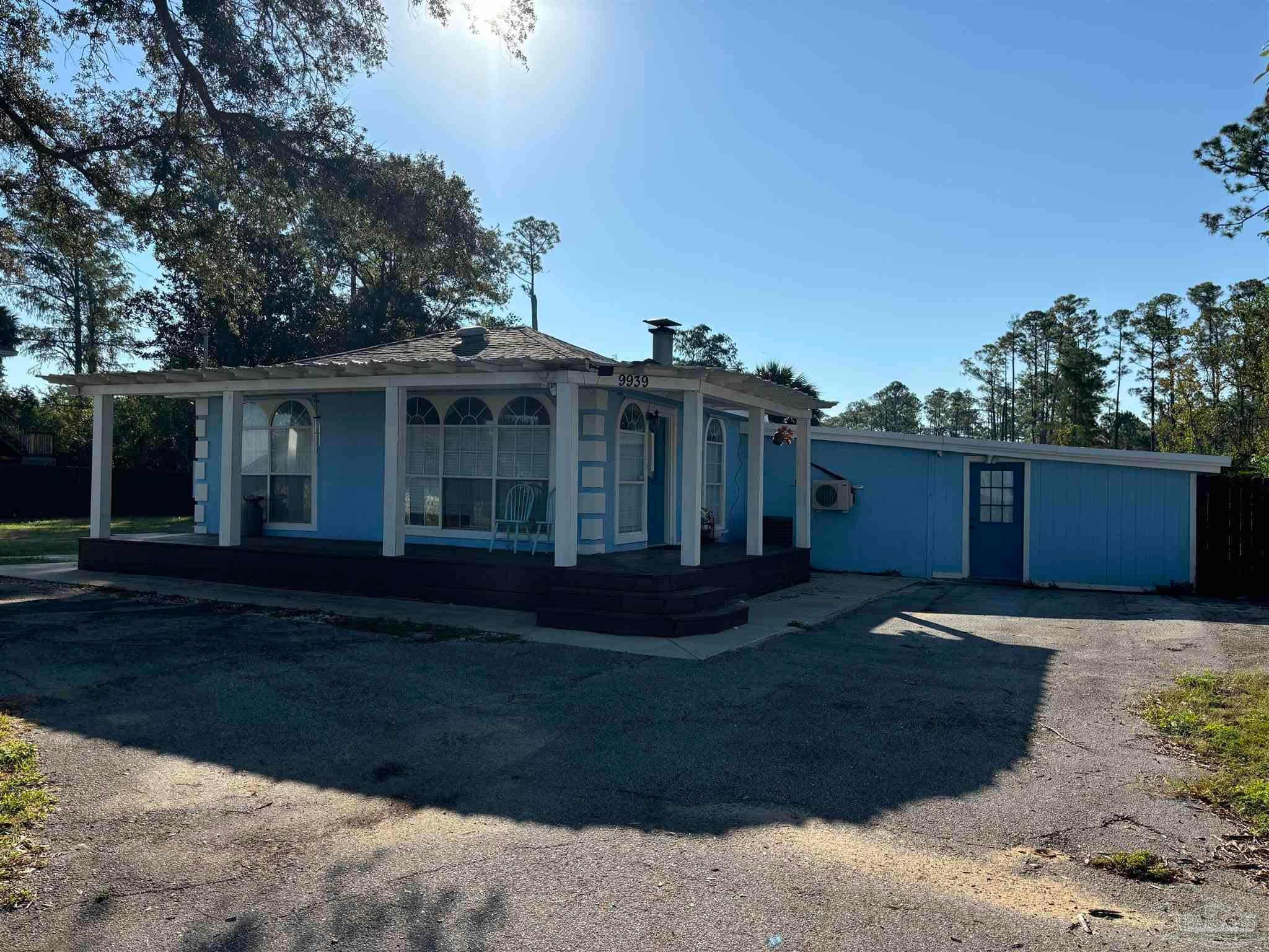 Photo of Listing #671697