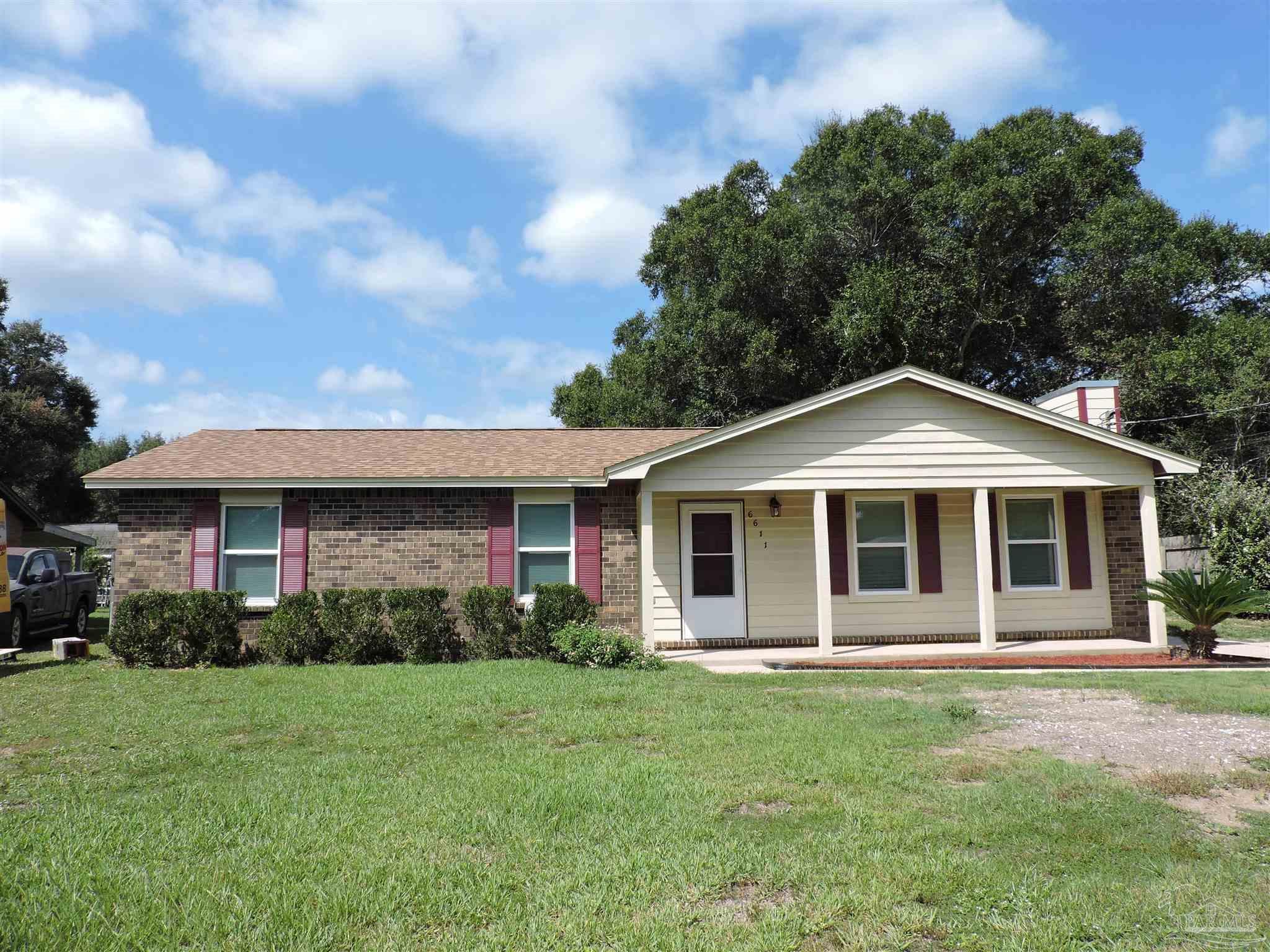 Photo of Listing #671927