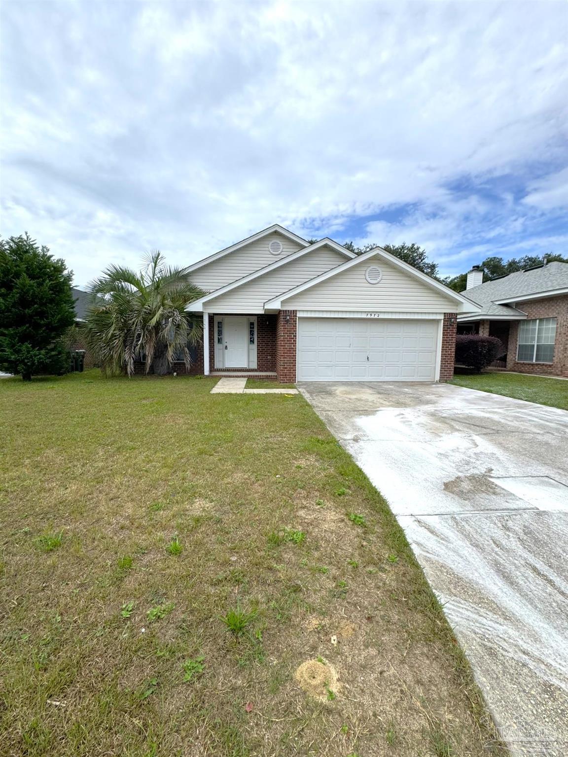 Photo of Listing #671974