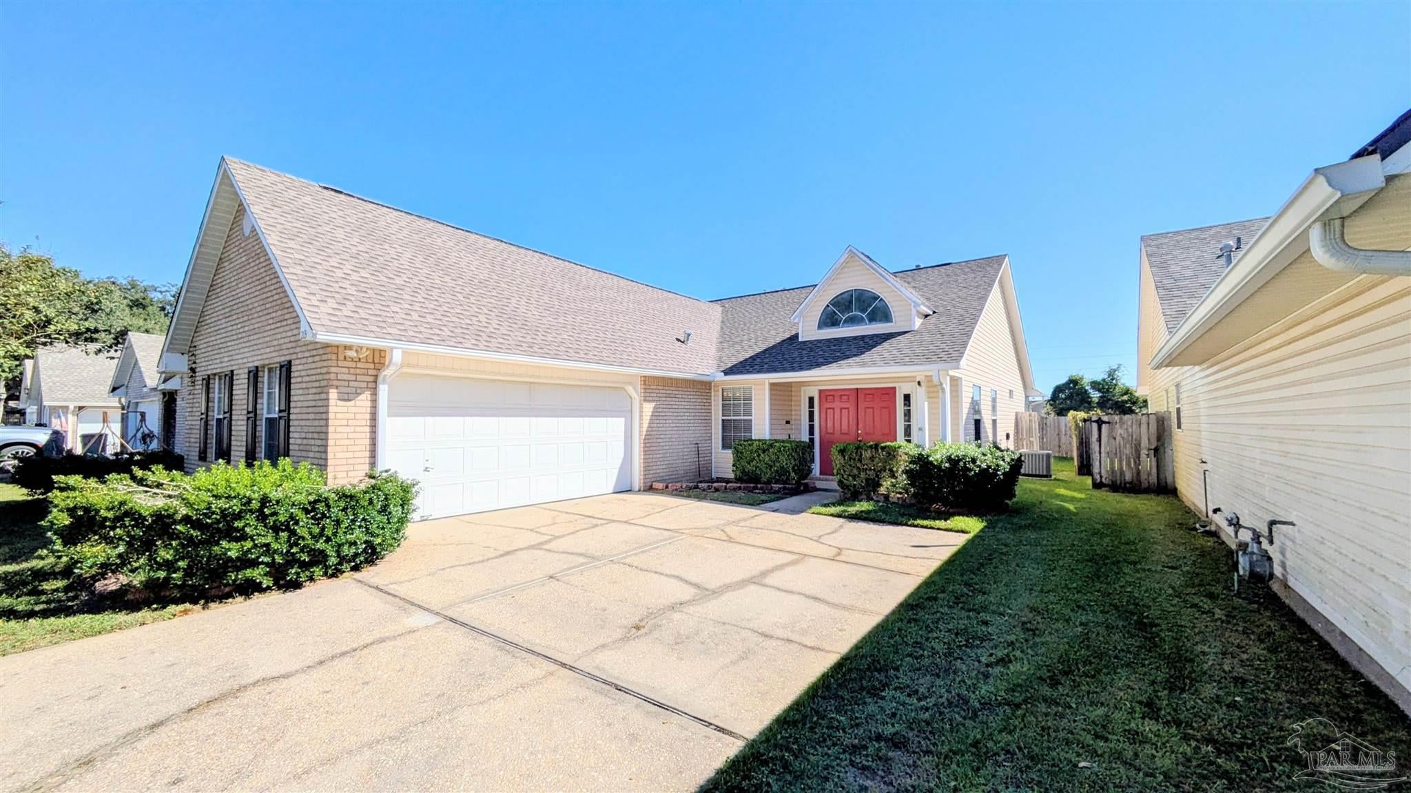 Photo of Listing #672420