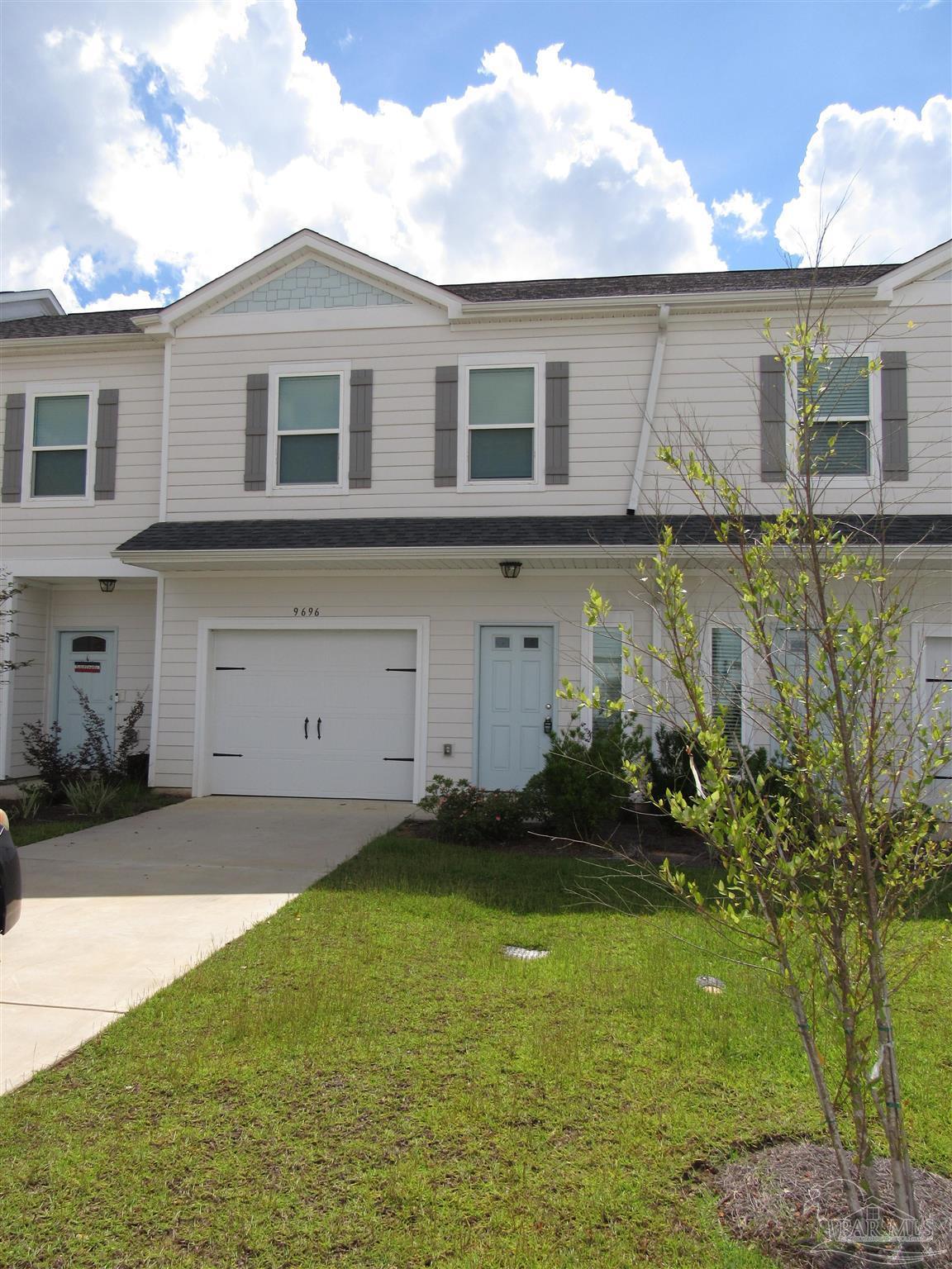 Photo of Listing #672640