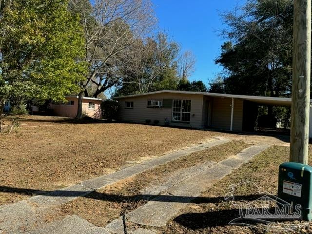 Photo of Listing #672995