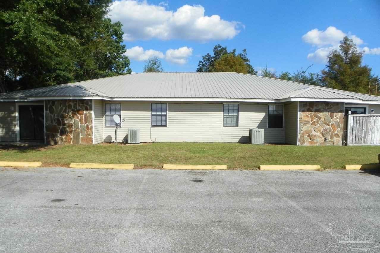 Photo of Listing #674452