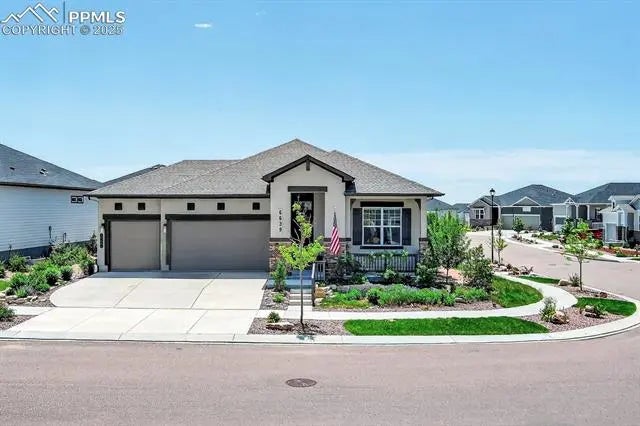 6984731, Residential, 6639 Enclave Vista Loop, Colorado Springs, CO, ENCLAVE III AT WOLF RANCH, 80924