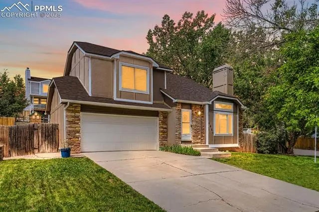 Homes for Sale in Colorado Springs, CO