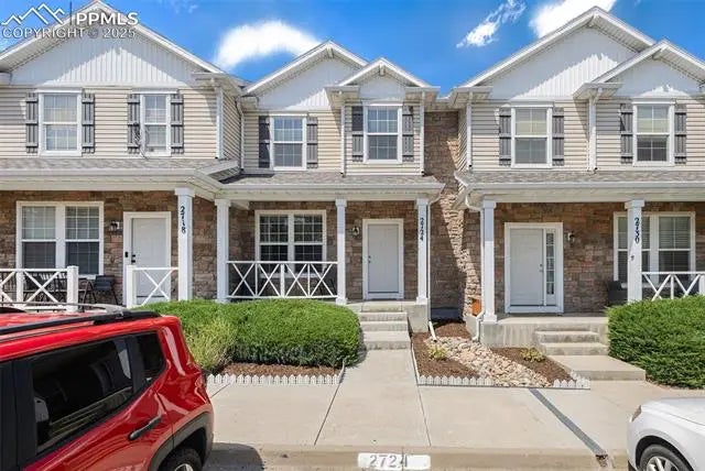 Homes for Sale in Colorado Springs, CO