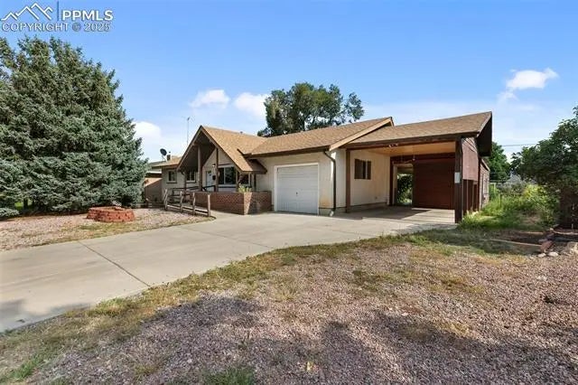 Residential for Sale by 1038 Ohio Avenue in the Canon City, located in the neighborhood of Fairpark Sub