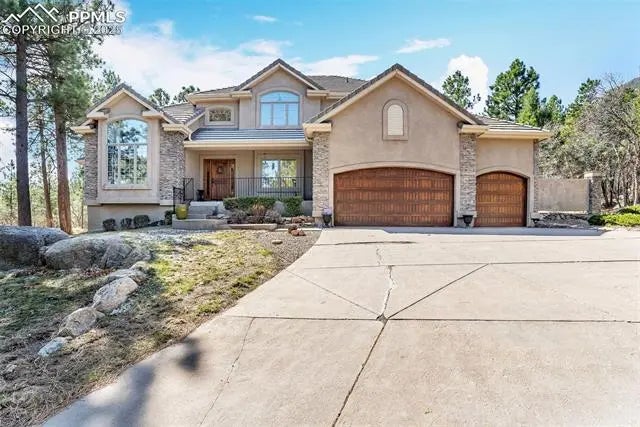 Residential Real Estate for Sale at 583 Silver Oak Grove in the city of Colorado Springs by MLS #4742369