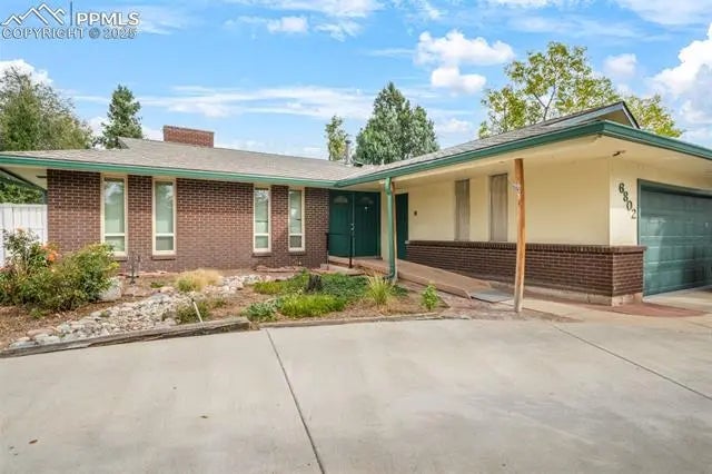 Homes for Sale in Colorado Springs, CO