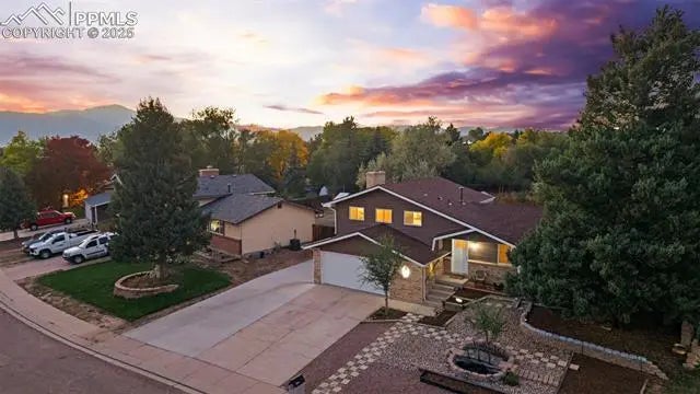 MLS #2042446 for Sale at 6520 Pawnee Circle, in the city of Colorado Springs, 80915