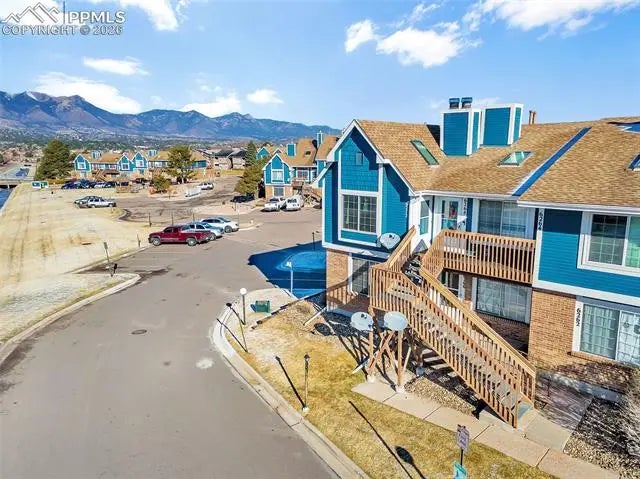 Homes for Sale in Colorado Springs, CO
