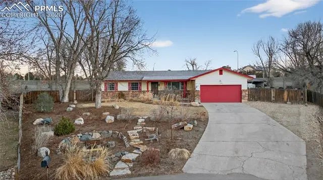 Residential Real Estate for Sale at 6928 Boysenberry Way in the city of Colorado Springs by MLS #5777809