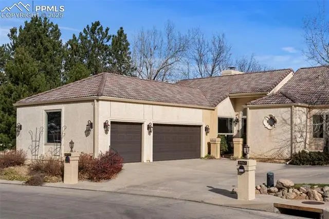 Homes for Sale in Colorado Springs, CO