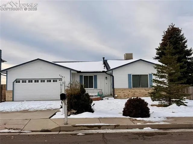 Homes for Sale in Colorado Springs, CO