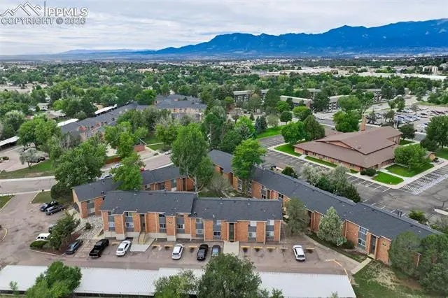 Colorado Springs Homes for Sale in the neighborhood of Five Fountains in the Zipcode of 80915