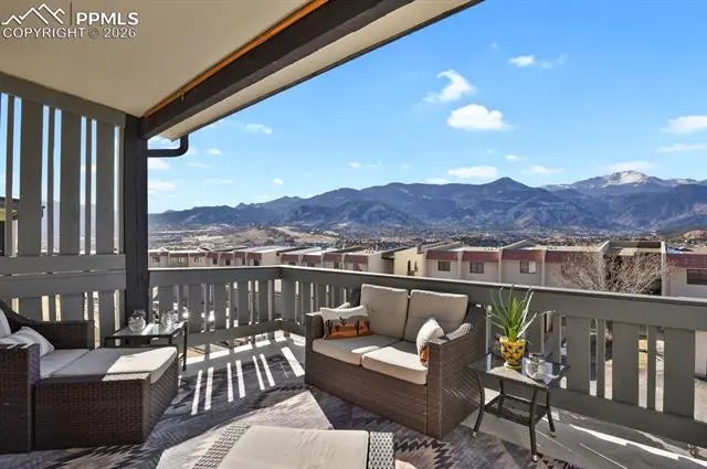 6334231, Residential, 910 Fontmore Road D, Colorado Springs, CO, Villa Sierra, 80904