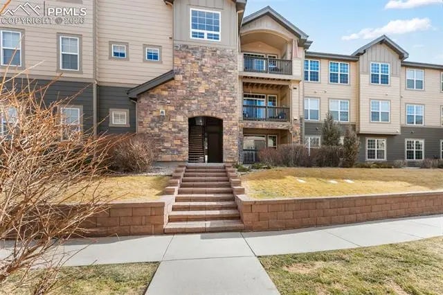 Homes for Sale in Colorado Springs, CO