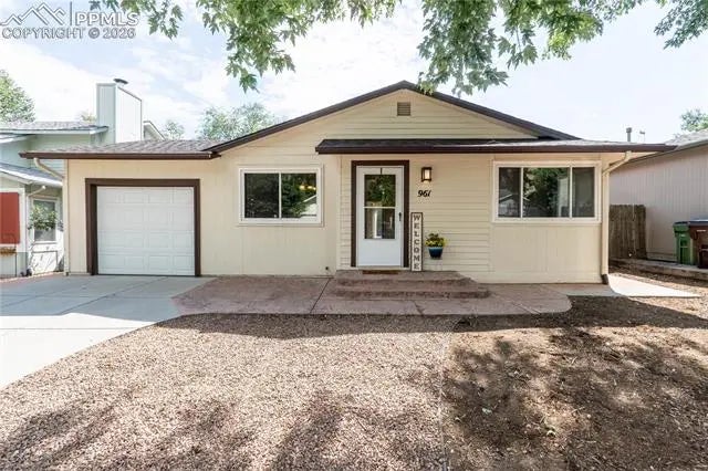 MLS #2668150 for Sale at 961 Columbine Avenue, in the city of Colorado Springs, 80904
