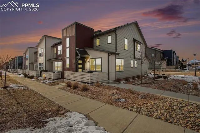 Colorado Springs Real Estate - MLS # 1975757, Residential real estate for Sale in Victory Ridge, MLS Listings # 1975757