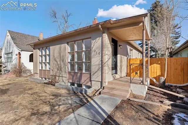 Homes for Sale in Colorado Springs, CO