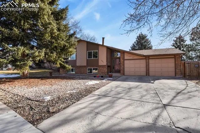 9684445, Residential, 5011 N Hackamore Drive, Colorado Springs, CO, Vista Grande, 80918