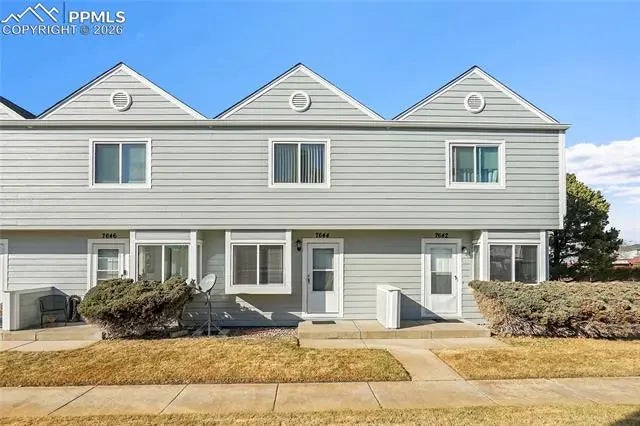 Homes for Sale in Colorado Springs, CO