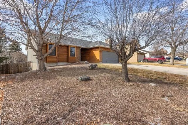 Homes for Sale in Colorado Springs, CO