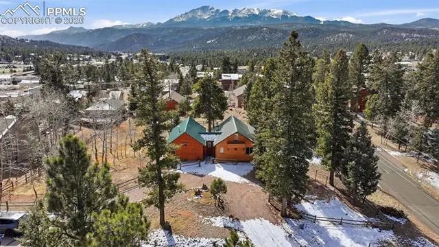 8584518, Residential, 311 E Bowman Avenue, Woodland Park, CO, Greens, 80863