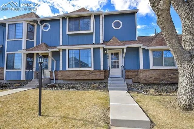 Homes for Sale in Colorado Springs, CO