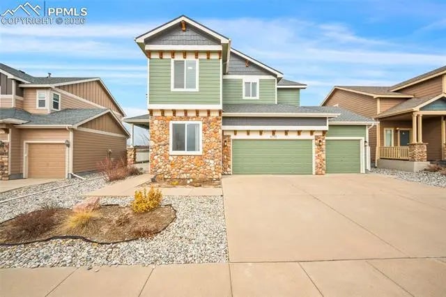 Homes for Sale in Colorado Springs, CO