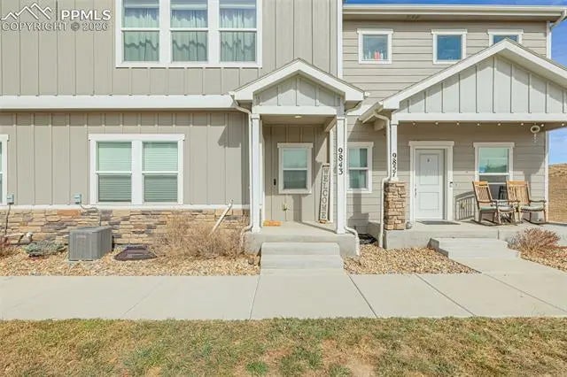 Homes for Sale in Colorado Springs, CO