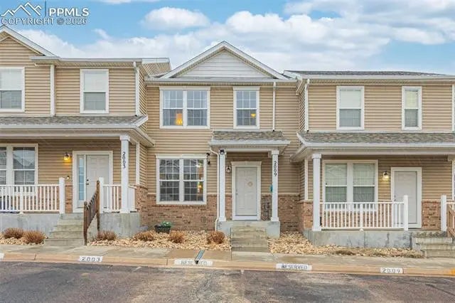 7105143, Residential, 2009 Creekridge Point, Colorado Springs, CO, The Bluffs at Spring Creek, 80910