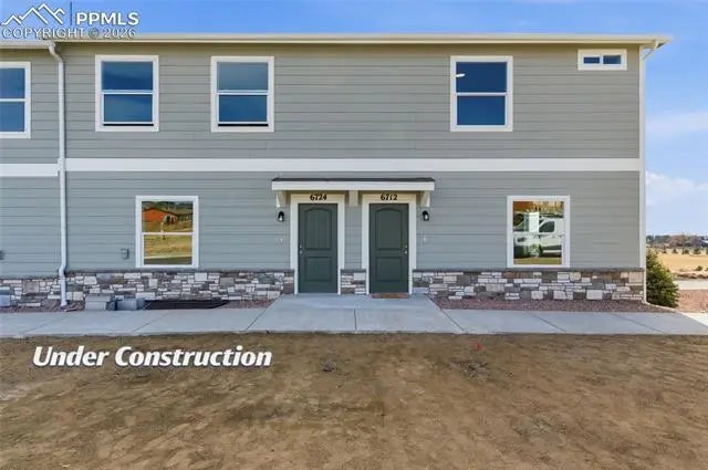 Homes for Sale in Colorado Springs, CO