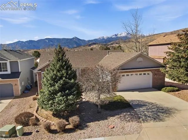 Colorado Springs Real Estate - MLS # 9270251, Residential real estate for Sale in Pinon Bluffs, MLS Listings # 9270251