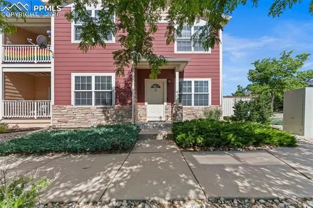 Homes for Sale in Colorado Springs, CO
