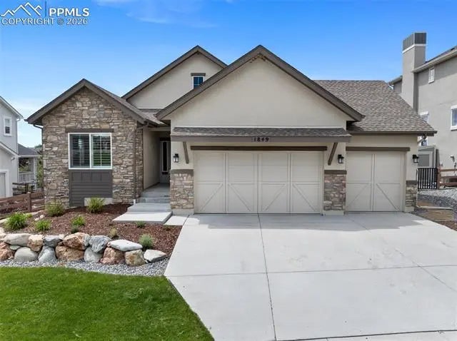 Homes for Sale in Colorado Springs, CO