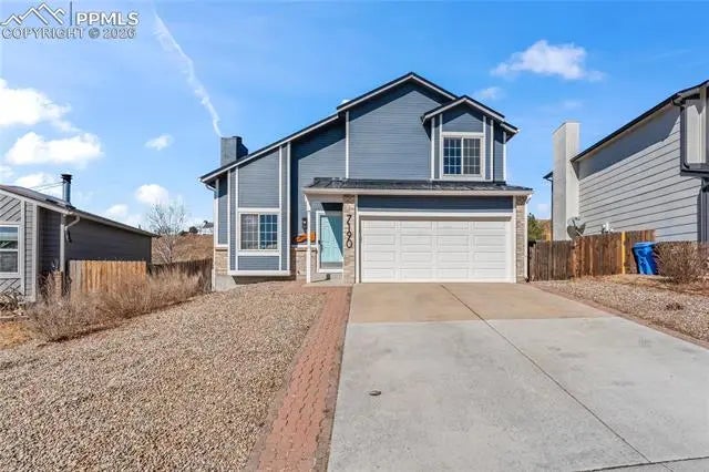 Homes for Sale in Colorado Springs, CO