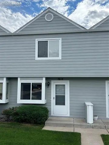 Homes for Sale in Colorado Springs, CO